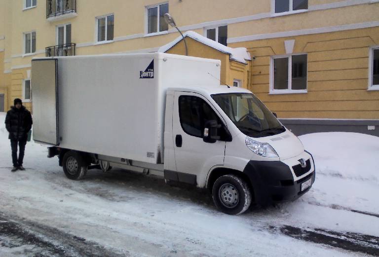 Перевозка недорого мебели из Москва в Заокский